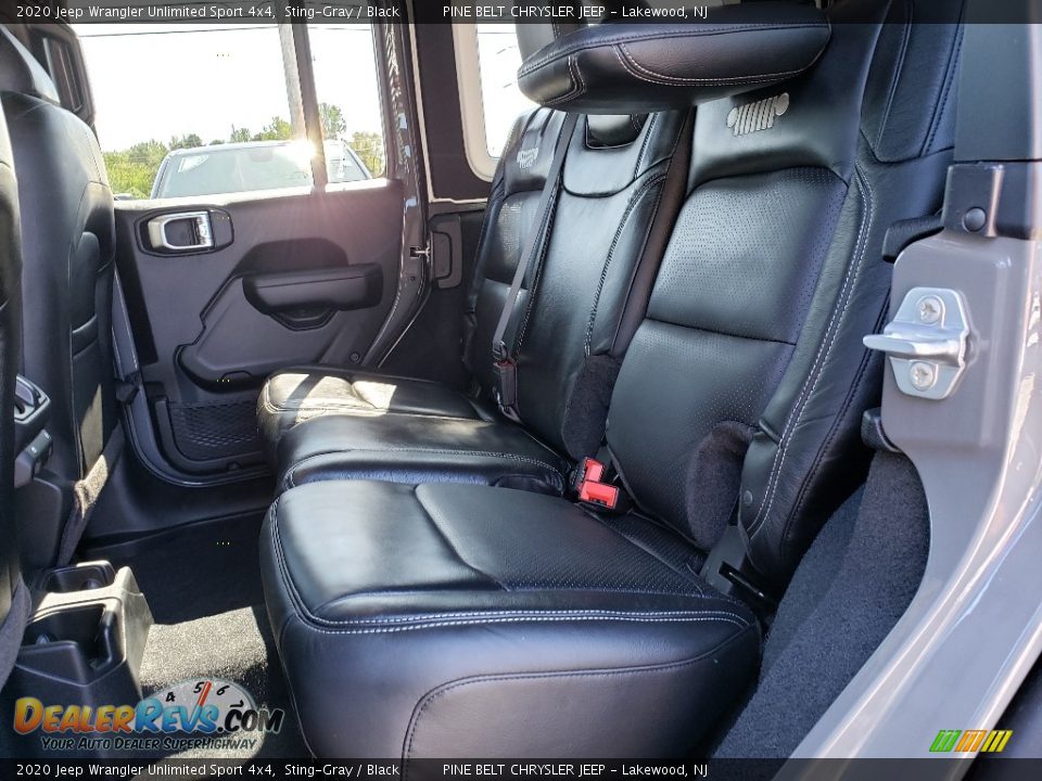 2020 Jeep Wrangler Unlimited Sport 4x4 Sting-Gray / Black Photo #6