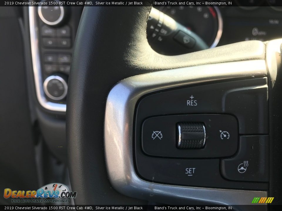 2019 Chevrolet Silverado 1500 RST Crew Cab 4WD Silver Ice Metallic / Jet Black Photo #23