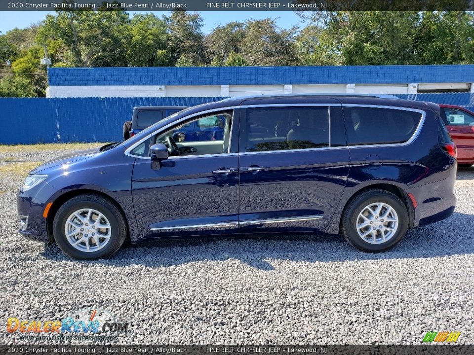 2020 Chrysler Pacifica Touring L Jazz Blue Pearl / Alloy/Black Photo #3