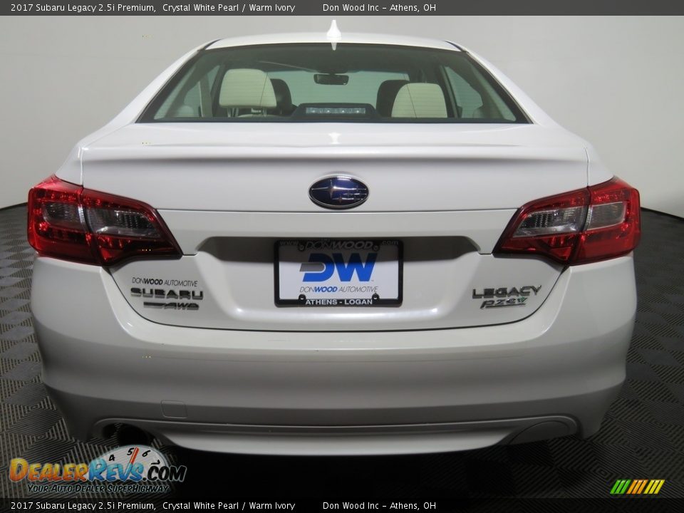 2017 Subaru Legacy 2.5i Premium Crystal White Pearl / Warm Ivory Photo #12