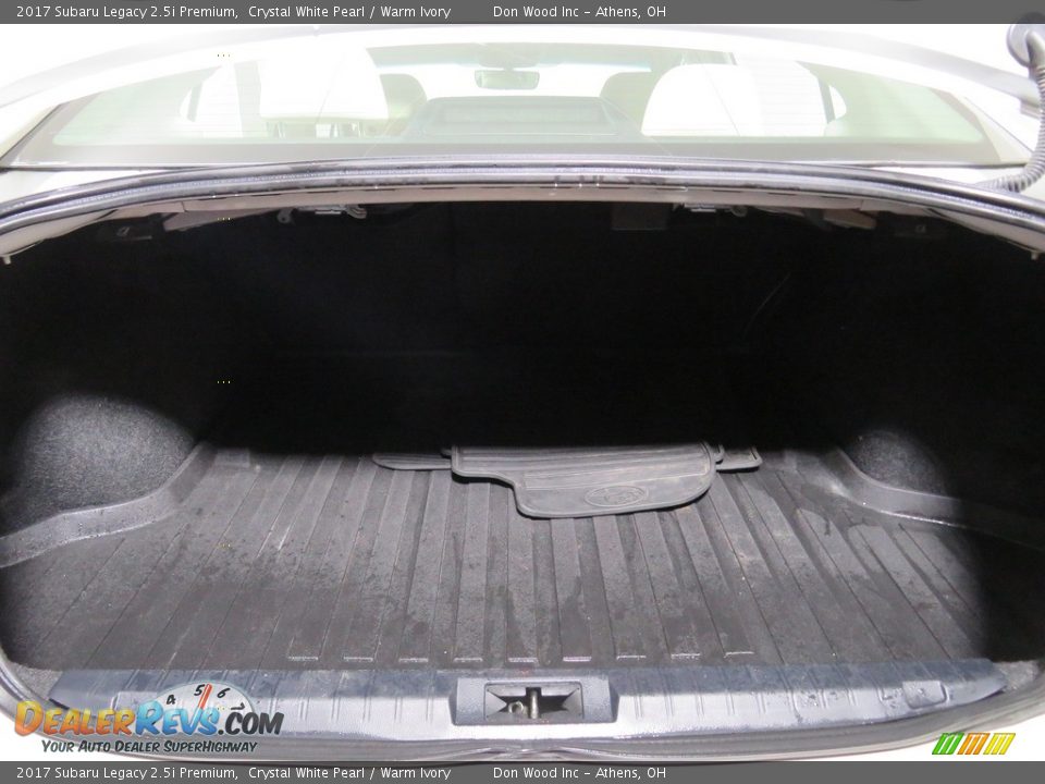 2017 Subaru Legacy 2.5i Premium Crystal White Pearl / Warm Ivory Photo #14