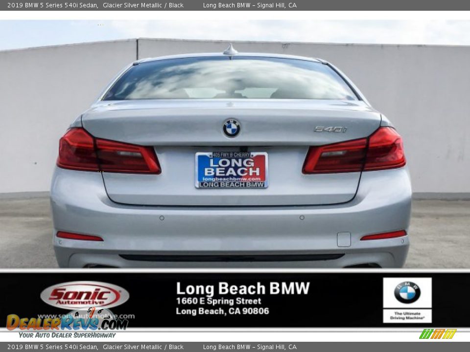 2019 BMW 5 Series 540i Sedan Glacier Silver Metallic / Black Photo #3
