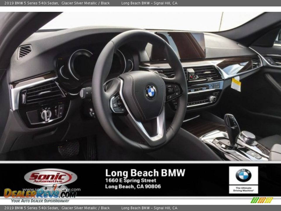 2019 BMW 5 Series 540i Sedan Glacier Silver Metallic / Black Photo #4