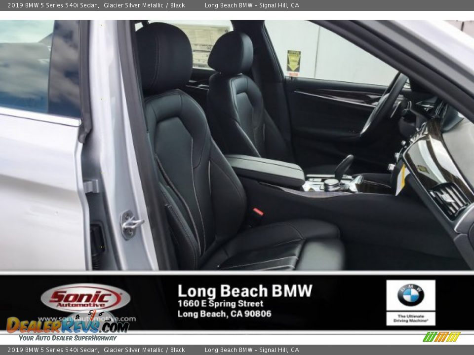 2019 BMW 5 Series 540i Sedan Glacier Silver Metallic / Black Photo #5