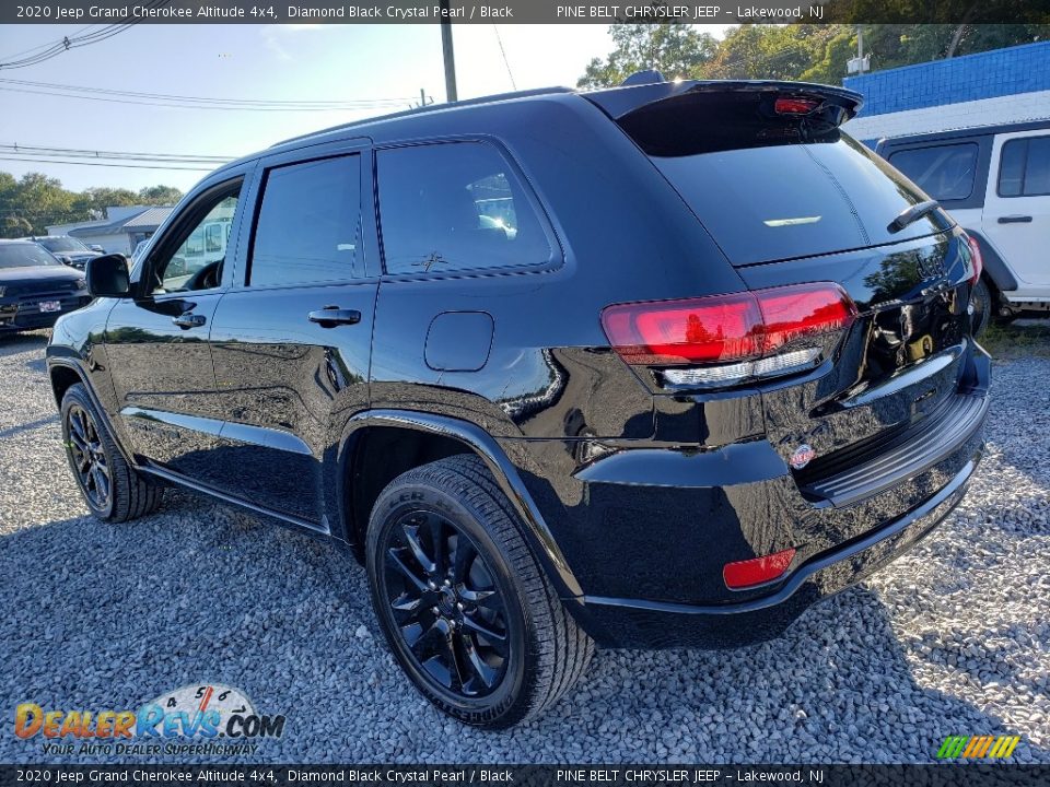 2020 Jeep Grand Cherokee Altitude 4x4 Diamond Black Crystal Pearl / Black Photo #4