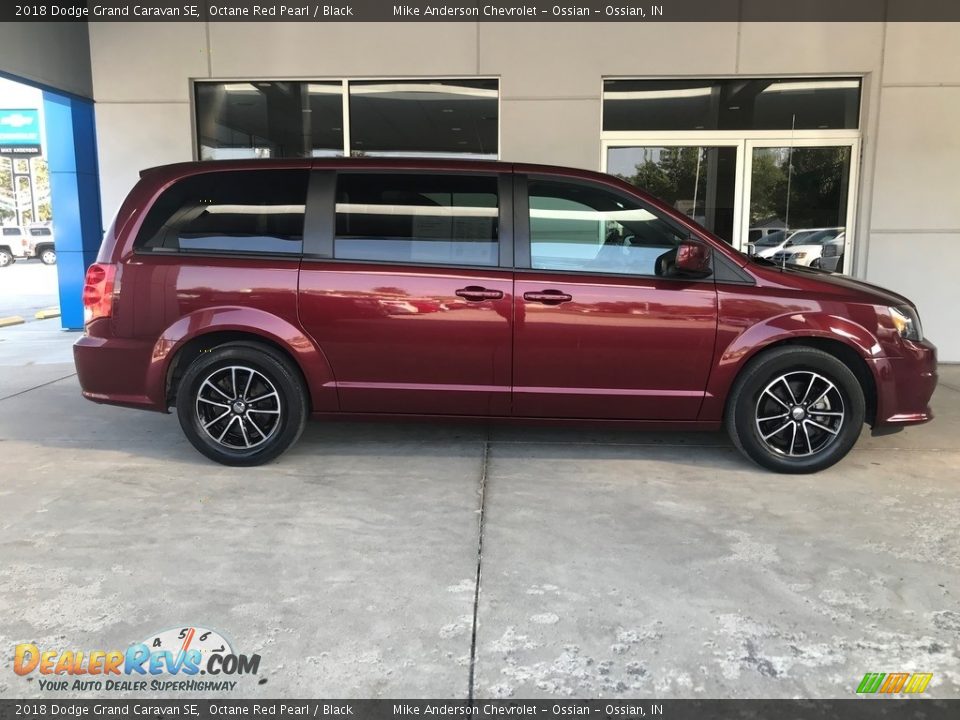 2018 Dodge Grand Caravan SE Octane Red Pearl / Black Photo #2