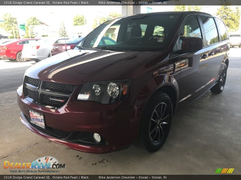2018 Dodge Grand Caravan SE Octane Red Pearl / Black Photo #6
