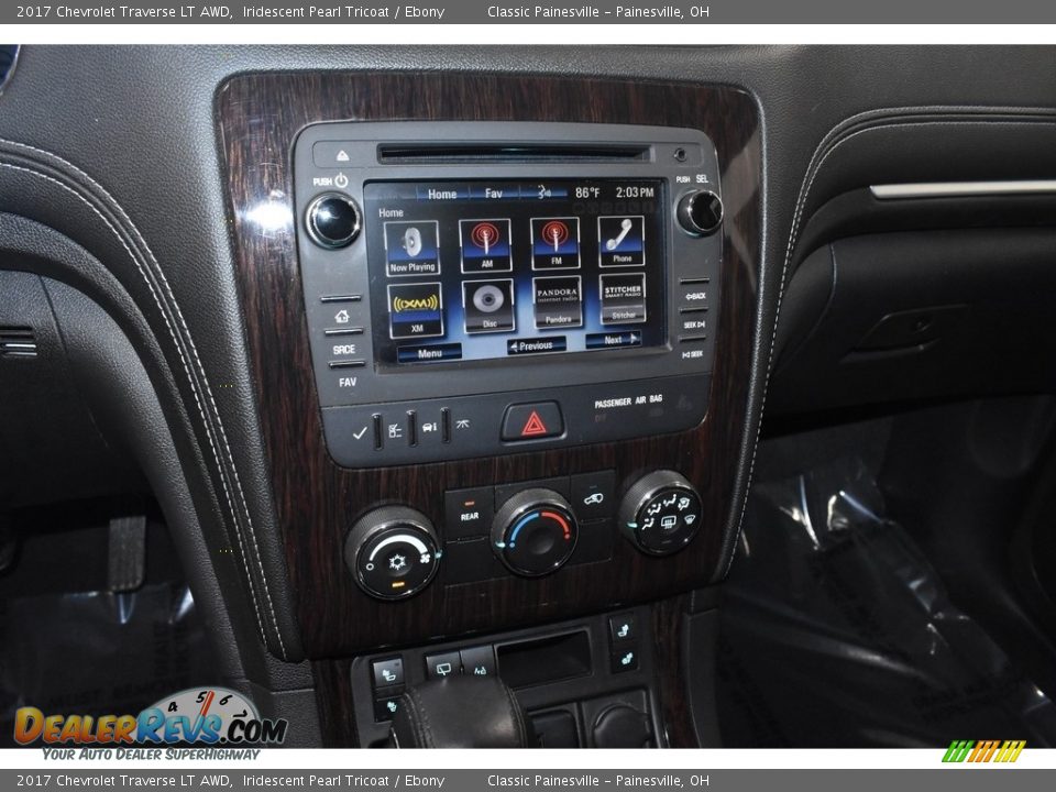 2017 Chevrolet Traverse LT AWD Iridescent Pearl Tricoat / Ebony Photo #14