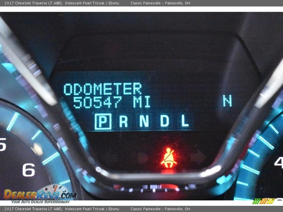 2017 Chevrolet Traverse LT AWD Iridescent Pearl Tricoat / Ebony Photo #16