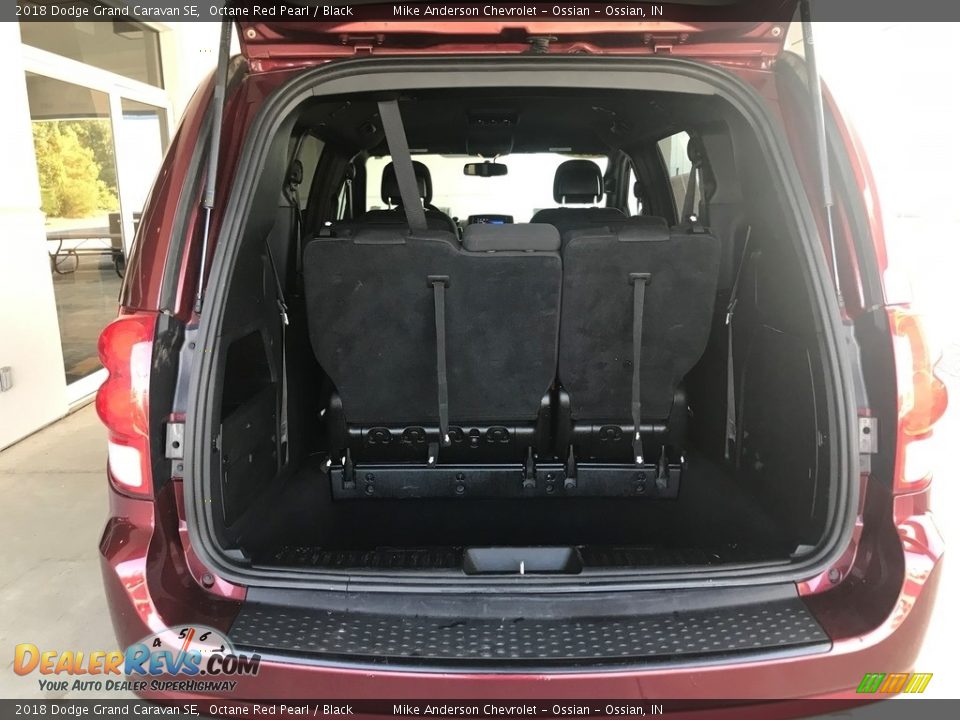 2018 Dodge Grand Caravan SE Octane Red Pearl / Black Photo #10