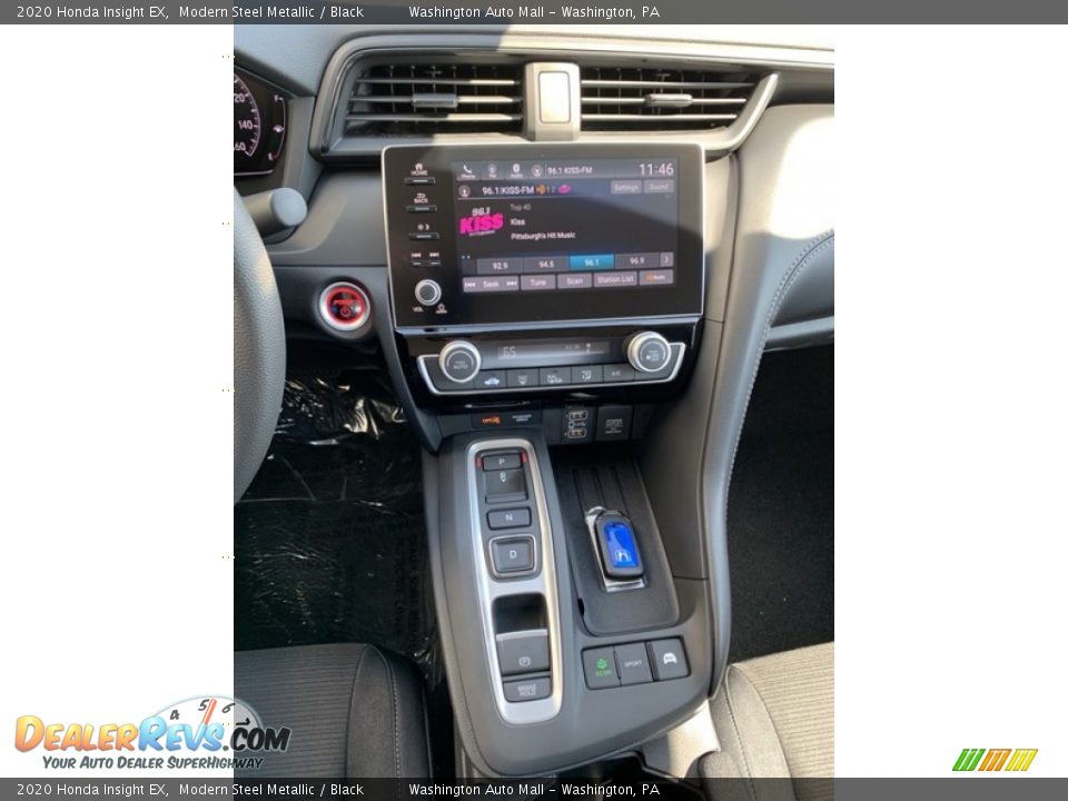 Controls of 2020 Honda Insight EX Photo #32