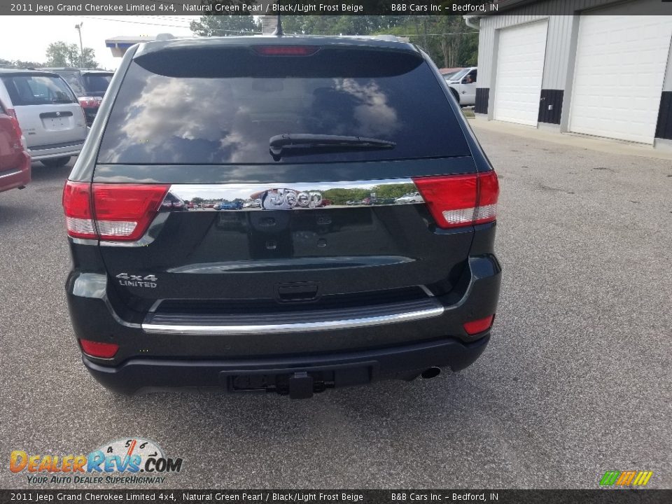 2011 Jeep Grand Cherokee Limited 4x4 Natural Green Pearl / Black/Light Frost Beige Photo #4