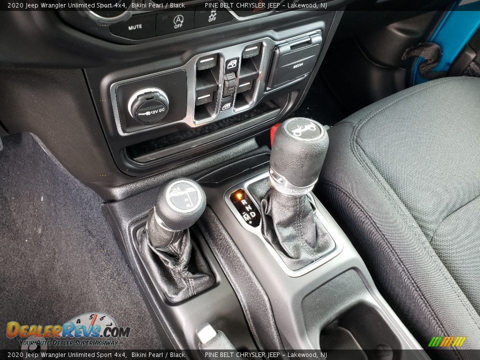 2020 Jeep Wrangler Unlimited Sport 4x4 Shifter Photo #9