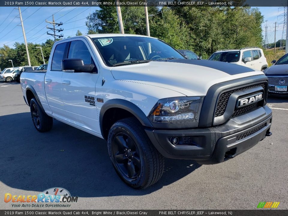 Front 3/4 View of 2019 Ram 1500 Classic Warlock Quad Cab 4x4 Photo #1