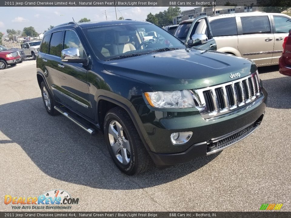 2011 Jeep Grand Cherokee Limited 4x4 Natural Green Pearl / Black/Light Frost Beige Photo #29