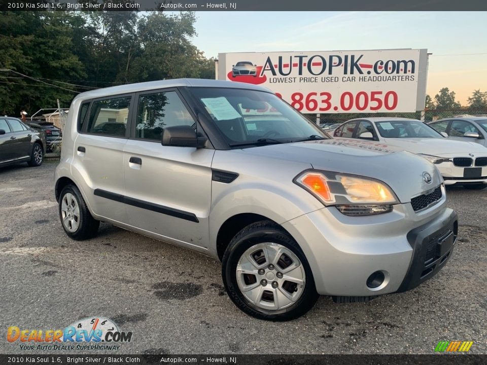 2010 Kia Soul 1.6 Bright Silver / Black Cloth Photo #1