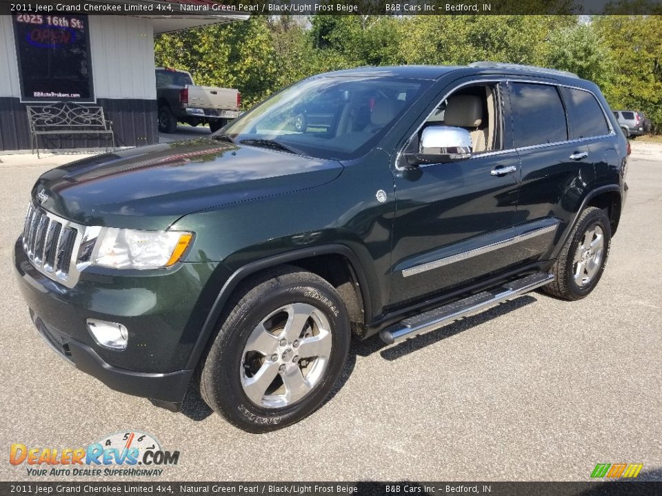 2011 Jeep Grand Cherokee Limited 4x4 Natural Green Pearl / Black/Light Frost Beige Photo #31