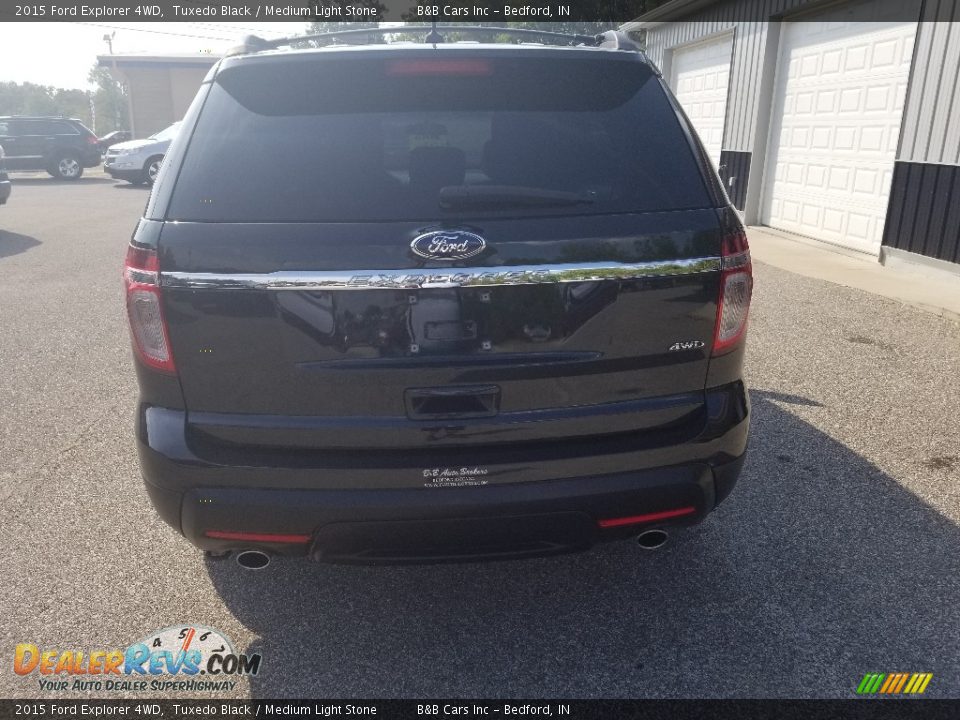 2015 Ford Explorer 4WD Tuxedo Black / Medium Light Stone Photo #5
