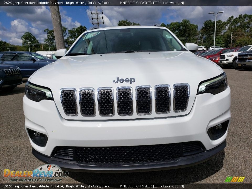 2020 Jeep Cherokee Latitude Plus 4x4 Bright White / Ski Gray/Black Photo #2