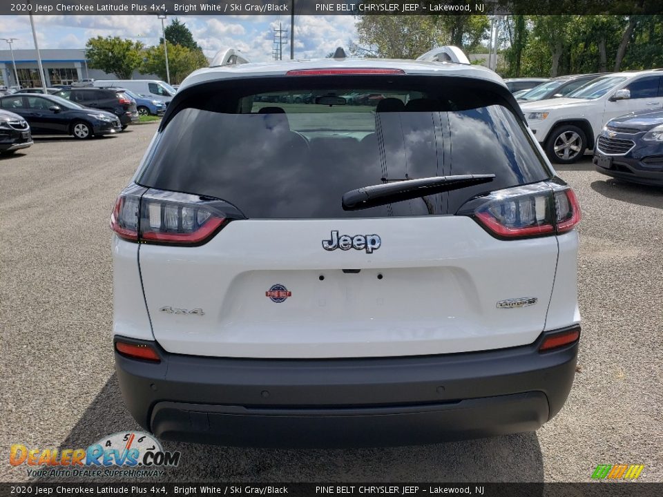 2020 Jeep Cherokee Latitude Plus 4x4 Bright White / Ski Gray/Black Photo #5