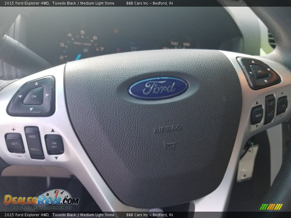 2015 Ford Explorer 4WD Tuxedo Black / Medium Light Stone Photo #16