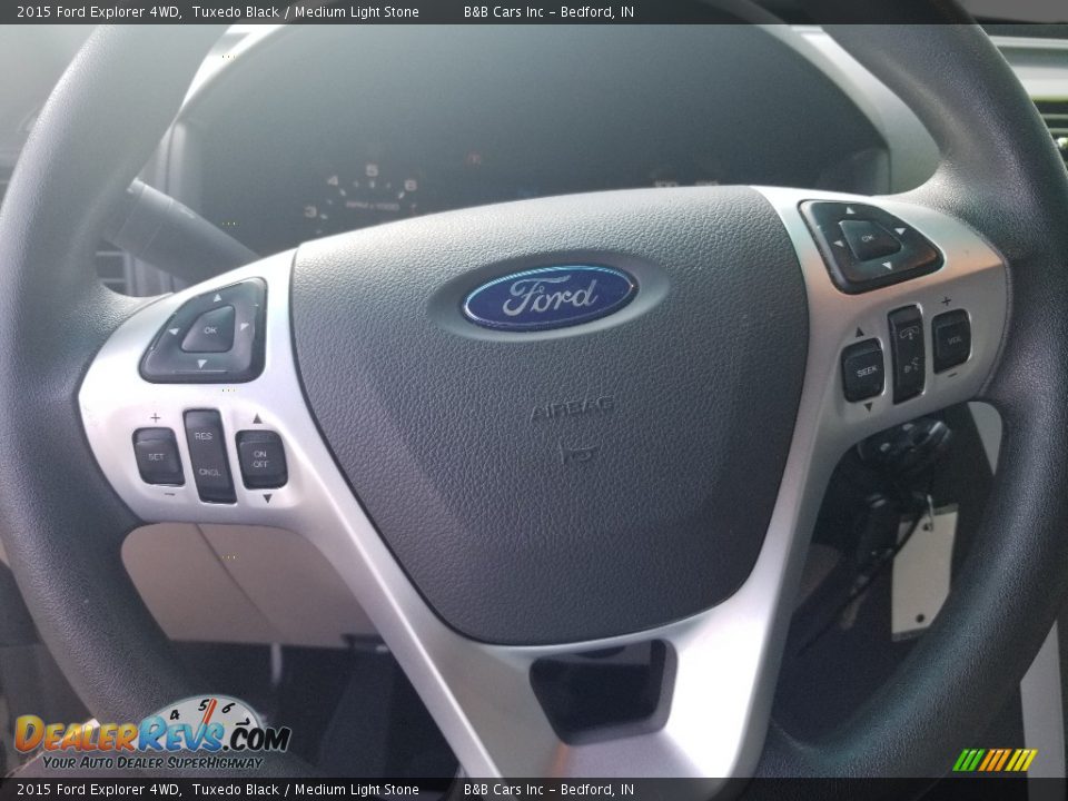 2015 Ford Explorer 4WD Tuxedo Black / Medium Light Stone Photo #20
