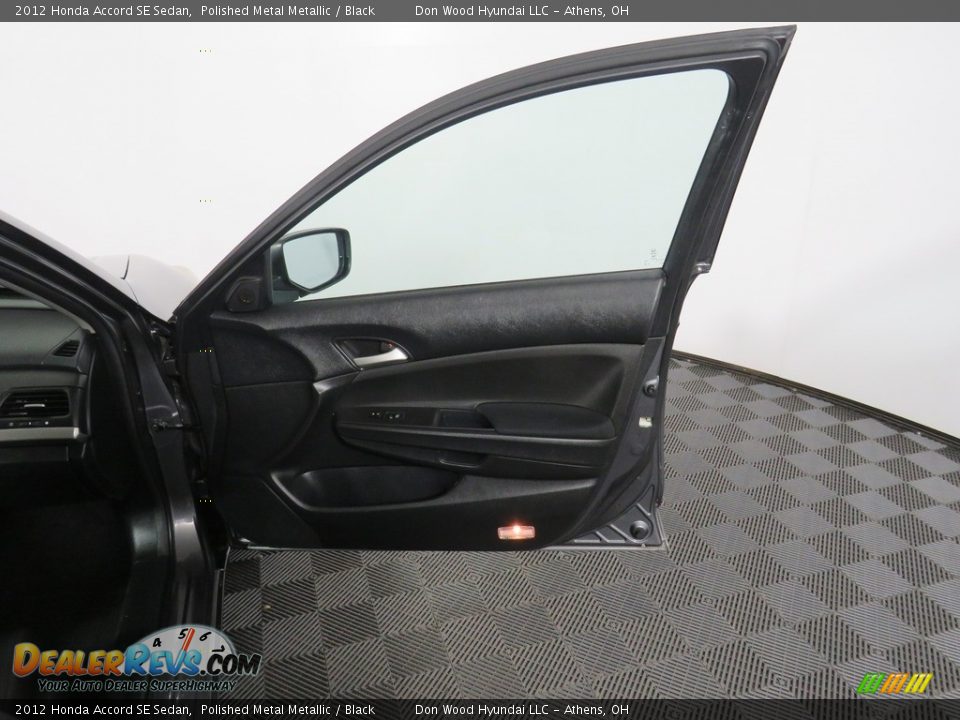 2012 Honda Accord SE Sedan Polished Metal Metallic / Black Photo #24
