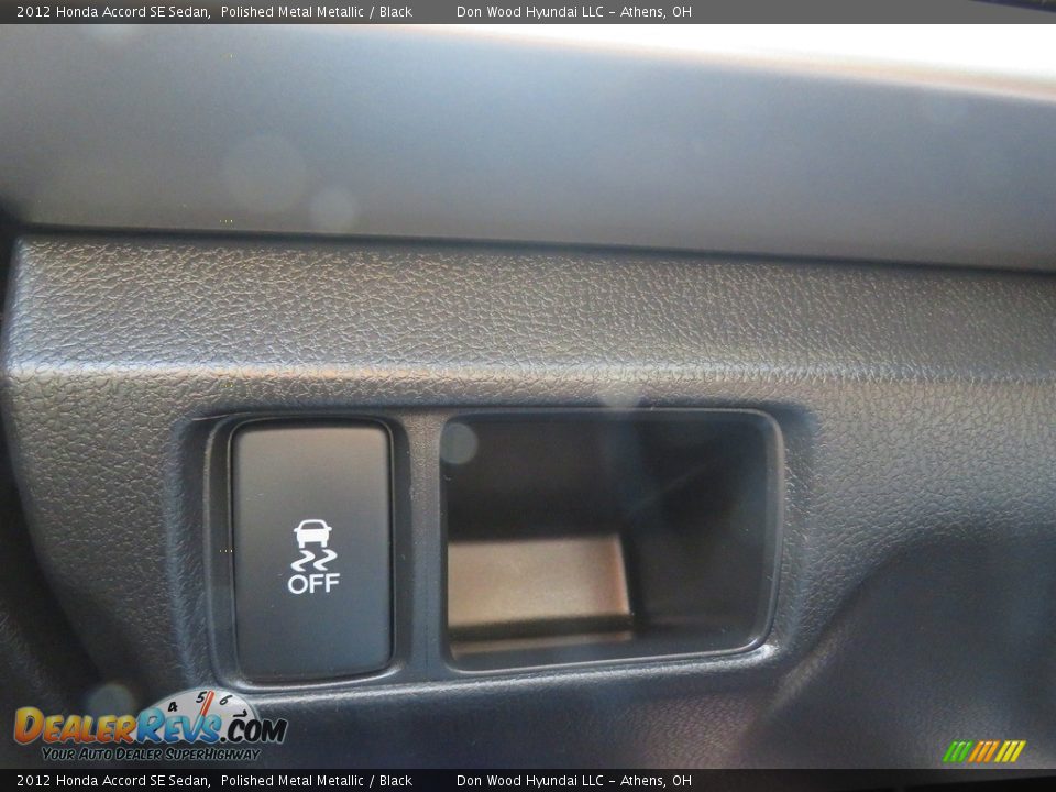 2012 Honda Accord SE Sedan Polished Metal Metallic / Black Photo #33
