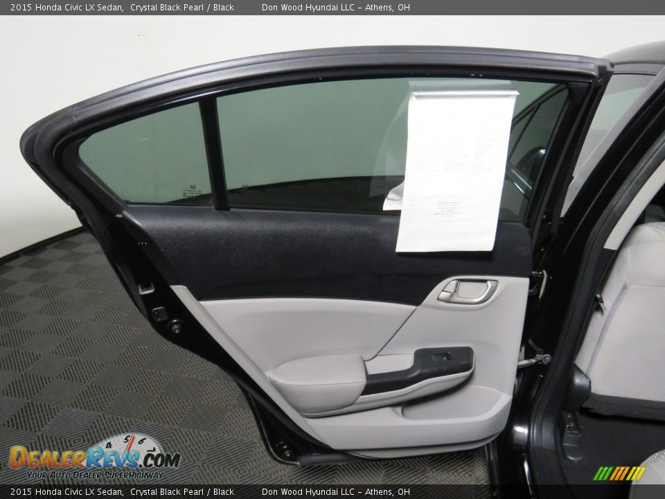 2015 Honda Civic LX Sedan Crystal Black Pearl / Black Photo #15
