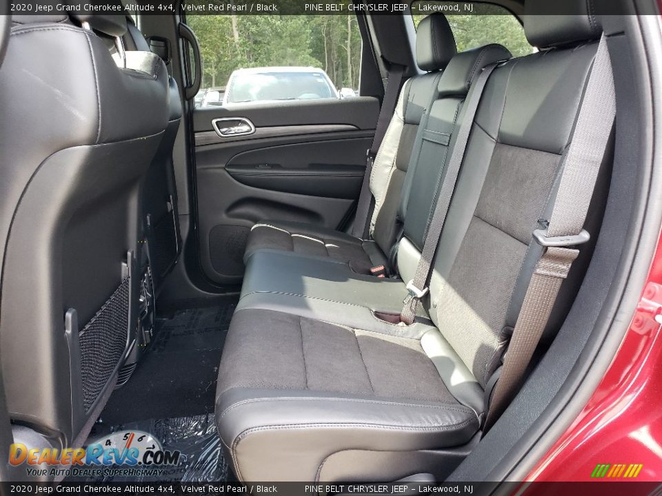 2020 Jeep Grand Cherokee Altitude 4x4 Velvet Red Pearl / Black Photo #6