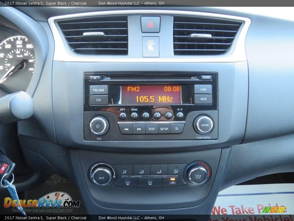 2017 Nissan Sentra S Super Black / Charcoal Photo #34