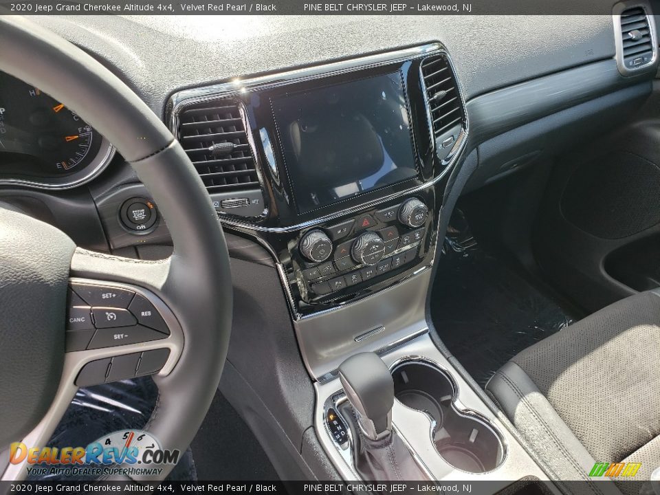 2020 Jeep Grand Cherokee Altitude 4x4 Velvet Red Pearl / Black Photo #10