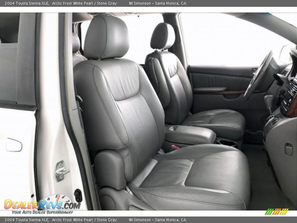 2004 Toyota Sienna XLE Arctic Frost White Pearl / Stone Gray Photo #6