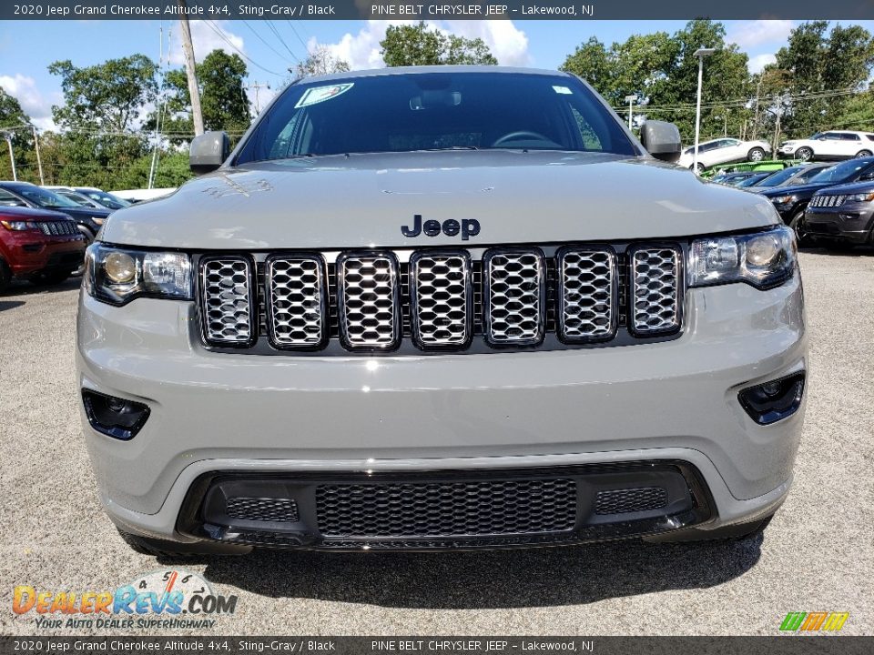 2020 Jeep Grand Cherokee Altitude 4x4 Sting-Gray / Black Photo #2