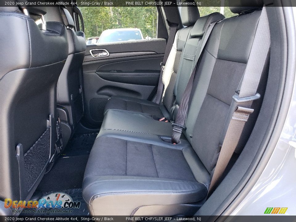 2020 Jeep Grand Cherokee Altitude 4x4 Sting-Gray / Black Photo #6
