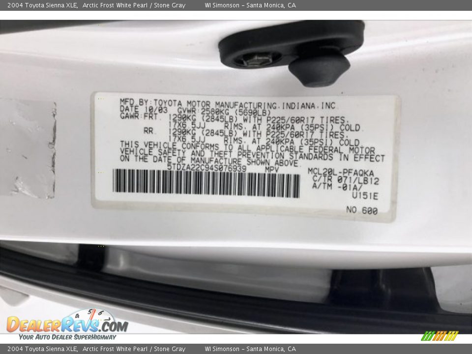 2004 Toyota Sienna XLE Arctic Frost White Pearl / Stone Gray Photo #23