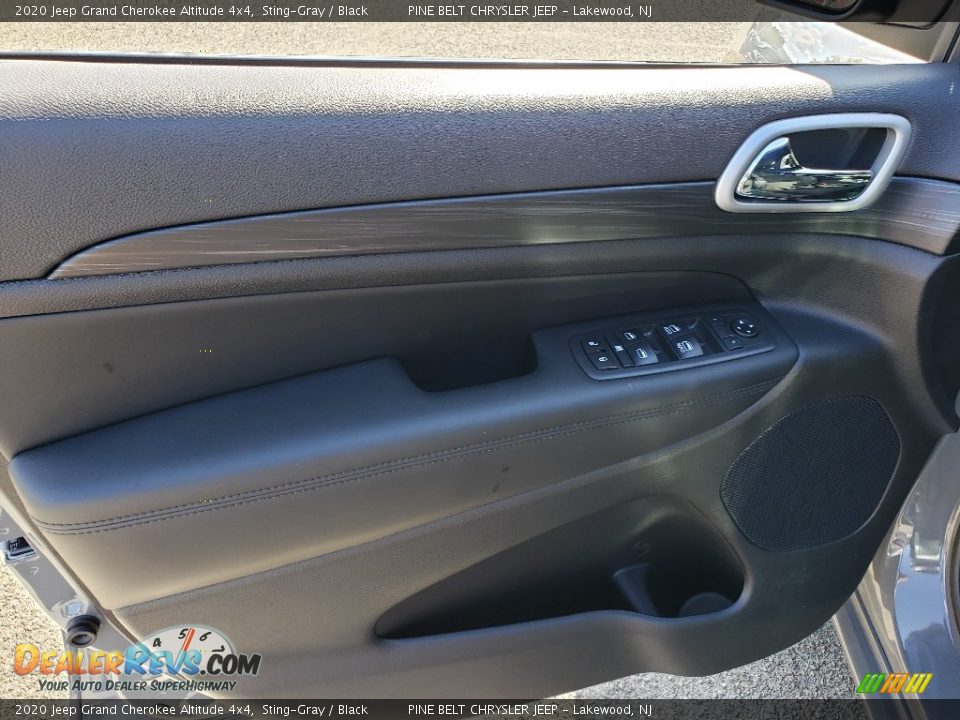 2020 Jeep Grand Cherokee Altitude 4x4 Sting-Gray / Black Photo #8
