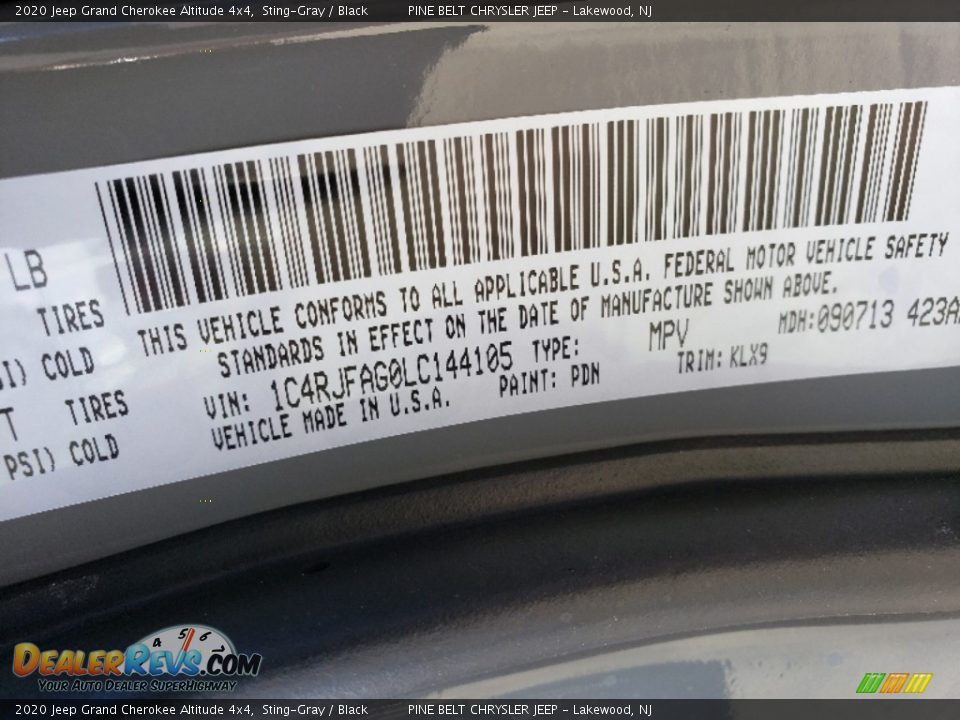 2020 Jeep Grand Cherokee Altitude 4x4 Sting-Gray / Black Photo #9