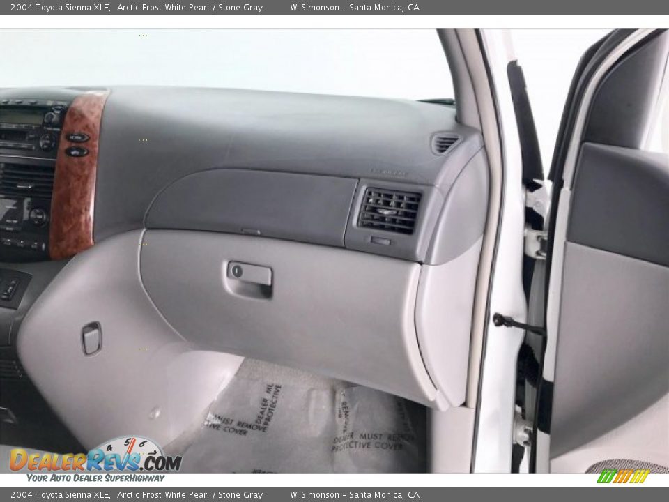 2004 Toyota Sienna XLE Arctic Frost White Pearl / Stone Gray Photo #27