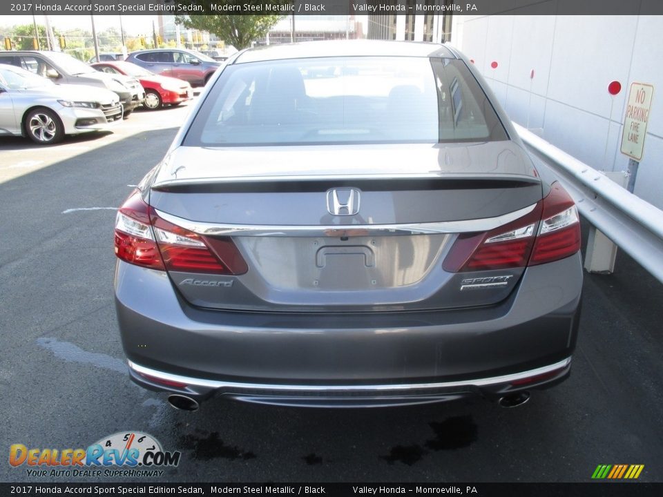 2017 Honda Accord Sport Special Edition Sedan Modern Steel Metallic / Black Photo #4