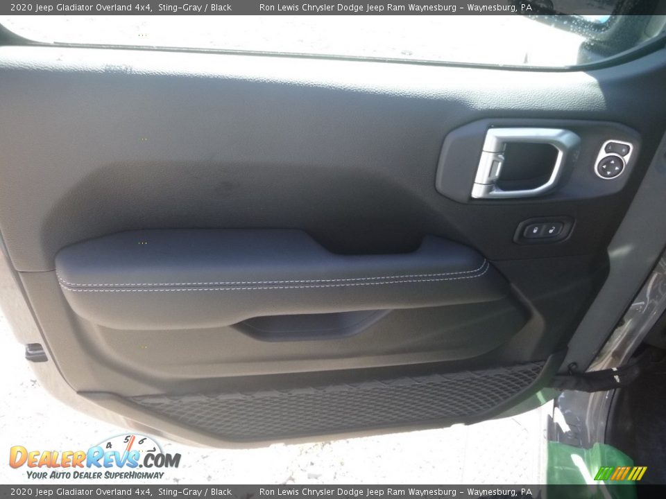 2020 Jeep Gladiator Overland 4x4 Sting-Gray / Black Photo #14