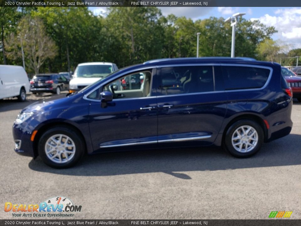 2020 Chrysler Pacifica Touring L Jazz Blue Pearl / Alloy/Black Photo #3