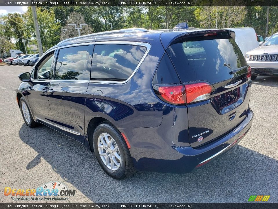 2020 Chrysler Pacifica Touring L Jazz Blue Pearl / Alloy/Black Photo #4