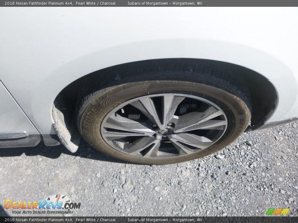 2018 Nissan Pathfinder Platinum 4x4 Pearl White / Charcoal Photo #2