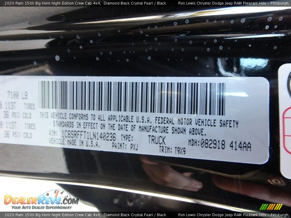 2020 Ram 1500 Big Horn Night Edition Crew Cab 4x4 Diamond Black Crystal Pearl / Black Photo #15