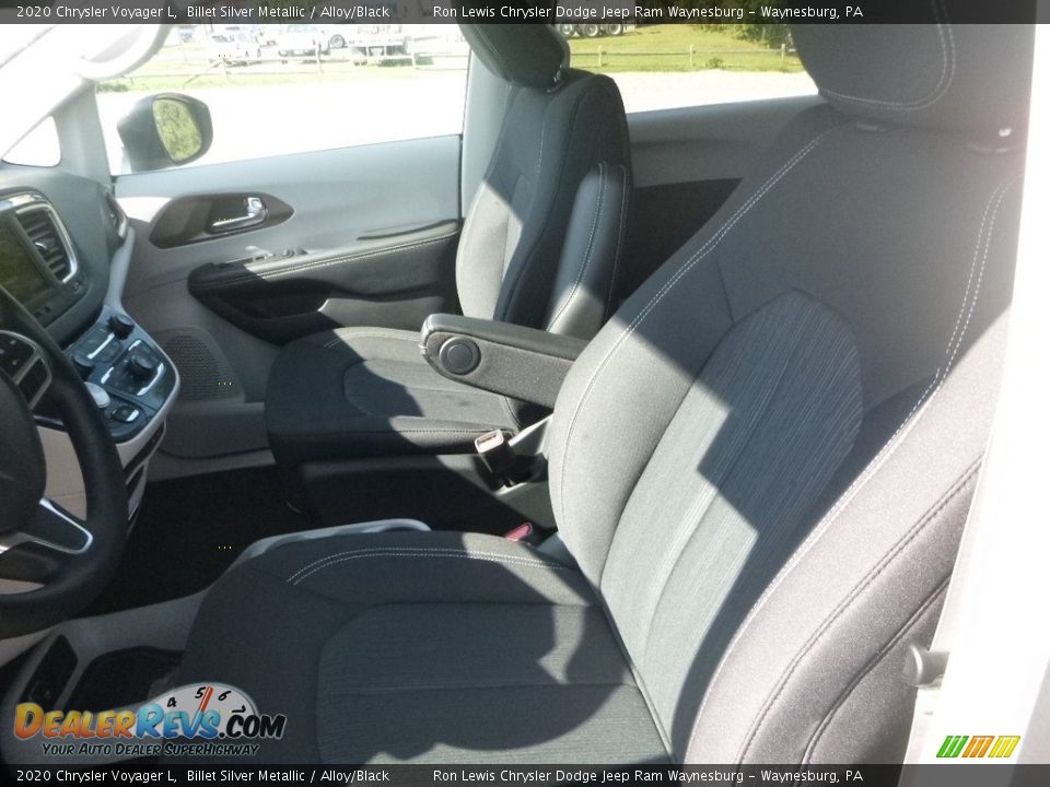 Front Seat of 2020 Chrysler Voyager L Photo #14
