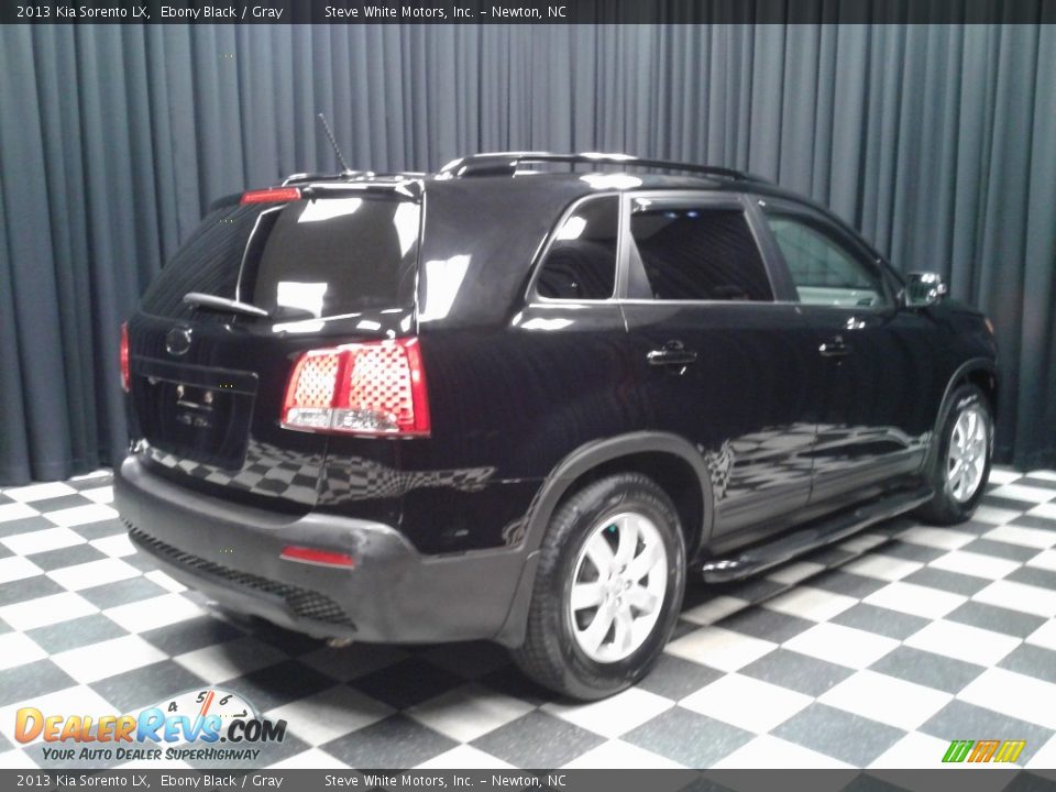 2013 Kia Sorento LX Ebony Black / Gray Photo #6