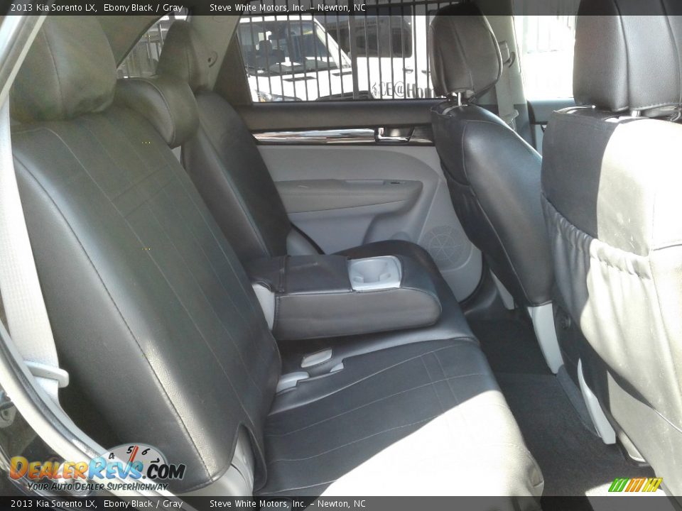 2013 Kia Sorento LX Ebony Black / Gray Photo #13