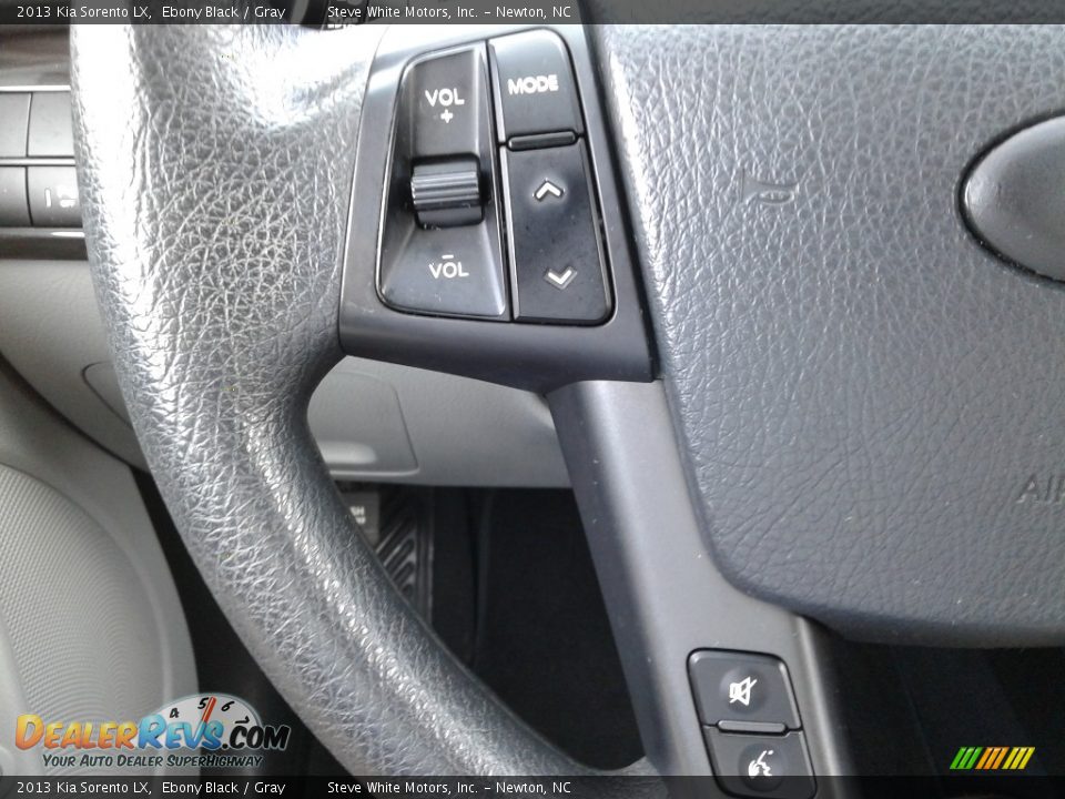 2013 Kia Sorento LX Ebony Black / Gray Photo #16