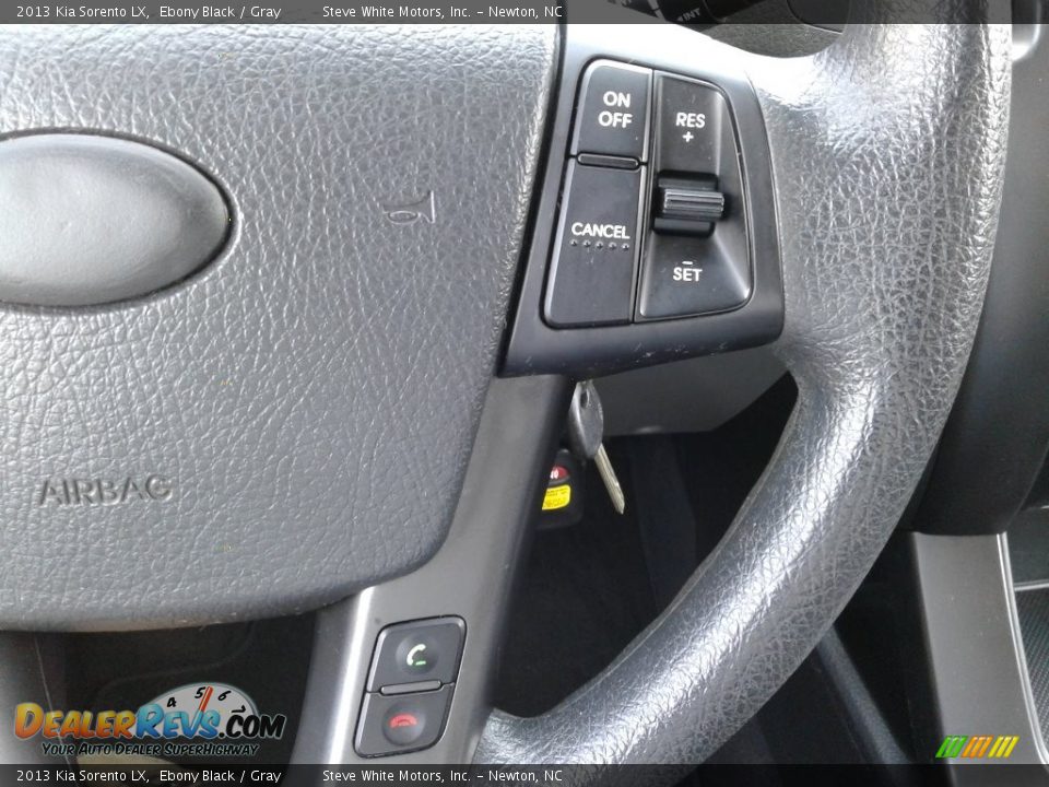 2013 Kia Sorento LX Ebony Black / Gray Photo #17